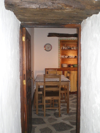 Imagen de la habitación del Hotel Rural Casa Rural Aborigen Bimbache. Foto 8