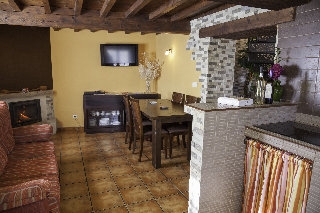 Imagen del bar/restaurante del Hotel Rural Casa Rural La Cenicienta. Foto 3