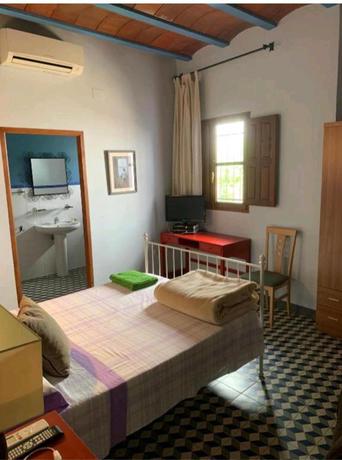 Imagen de la habitación del Hotel Rural Casa Rural La Placeta AYORA. Foto 6