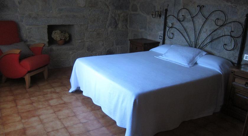 Imagen de la habitación del Hotel Rural Casa Rural Roque. Foto 2