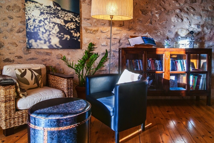 Imagen de los interiores del Hotel Rural Casa Taino. Foto 18