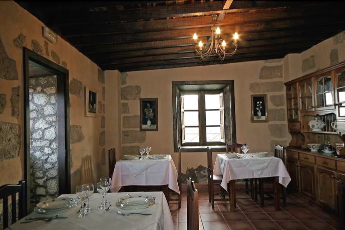 Imagen del bar/restaurante del Hotel Rural Casa Vera De La Hoya. Foto 5