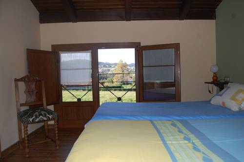 Imagen de la habitación del Hotel Rural Casa Vitorio. Foto 2
