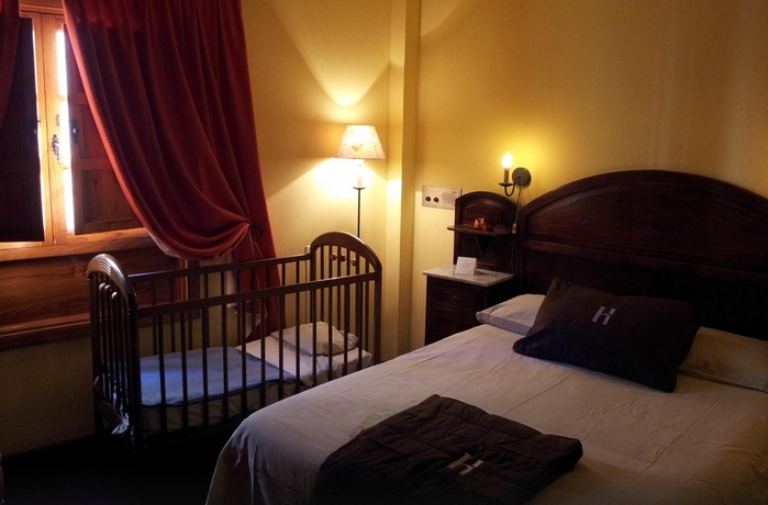 Imagen general del Hotel Rural Casa de los Camellos. Foto 15