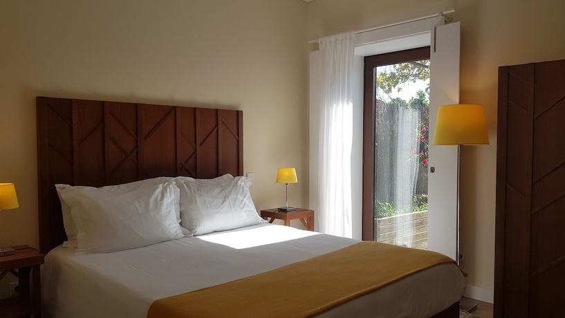 Imagen de la habitación del Hotel Rural Casa do Monte de Roques. Foto 8