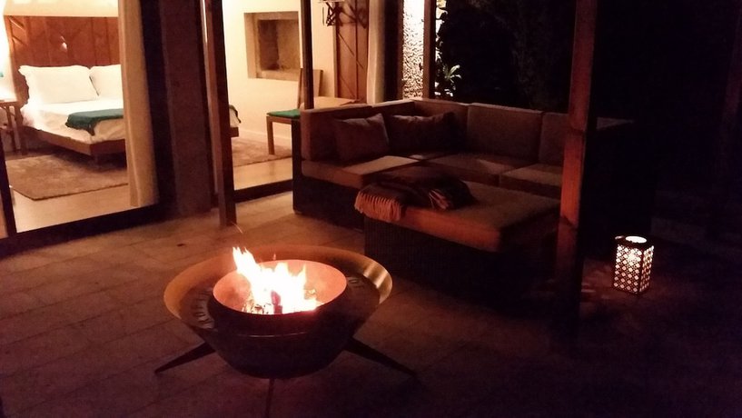 Imagen de la habitación del Hotel Rural Casa do Monte de Roques. Foto 15