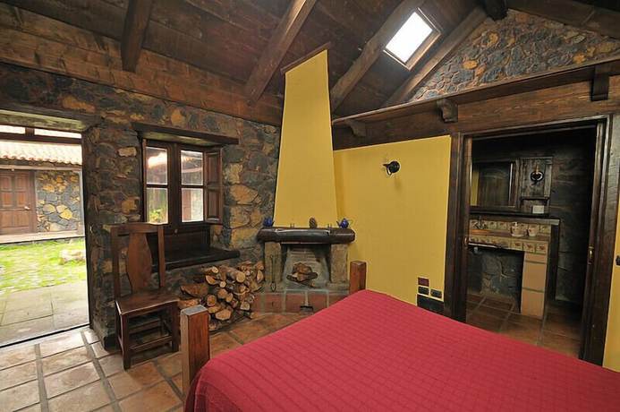 Imagen de la habitación del Hotel Rural Caserio Los Partidos. Foto 3