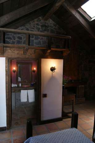 Imagen de la habitación del Hotel Rural Caserio Los Partidos. Foto 7