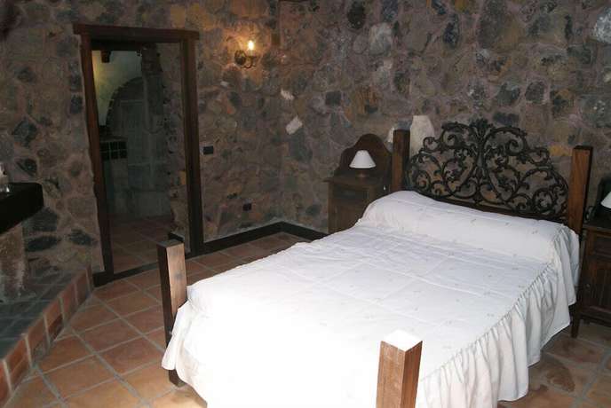 Imagen de la habitación del Hotel Rural Caserio Los Partidos. Foto 12