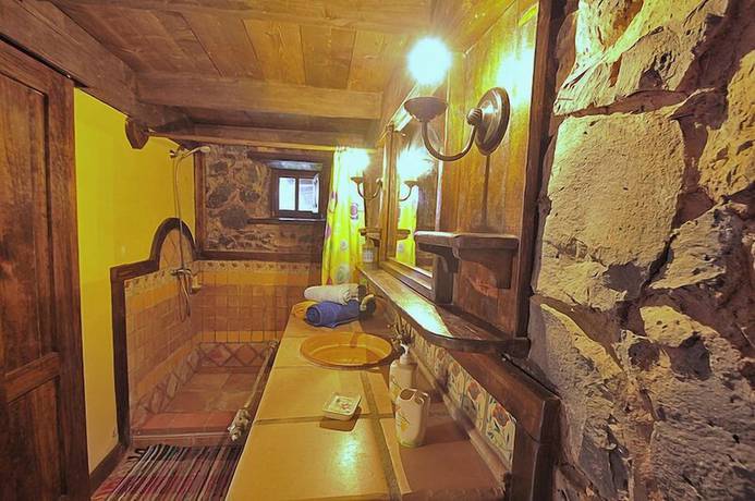 Imagen de la habitación del Hotel Rural Caserio Los Partidos. Foto 13