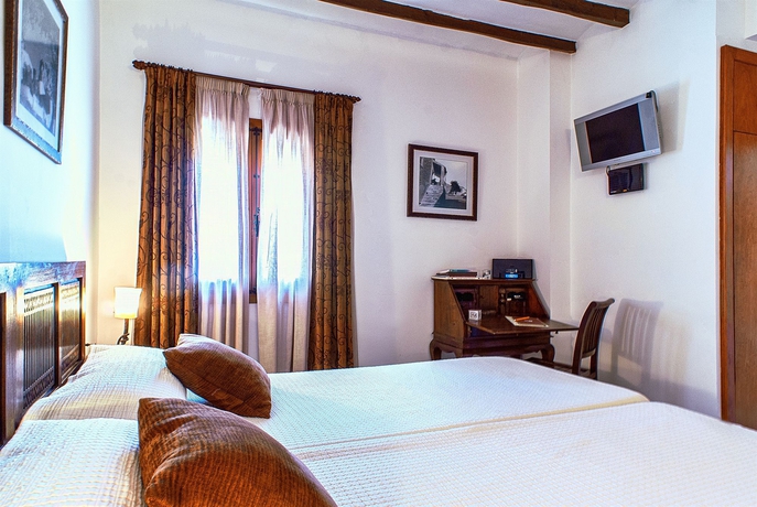 Imagen de la habitación del Hotel Rural Cases Noves - Adults Only. Foto 5