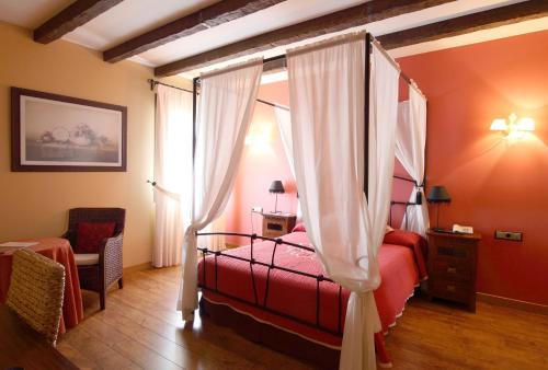 Imagen de la habitación del Hotel Rural Casona De Torres. Foto 3