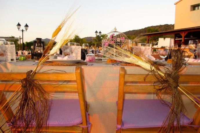 Imagen del bar/restaurante del Hotel Rural Castillo De Biar. Foto 2