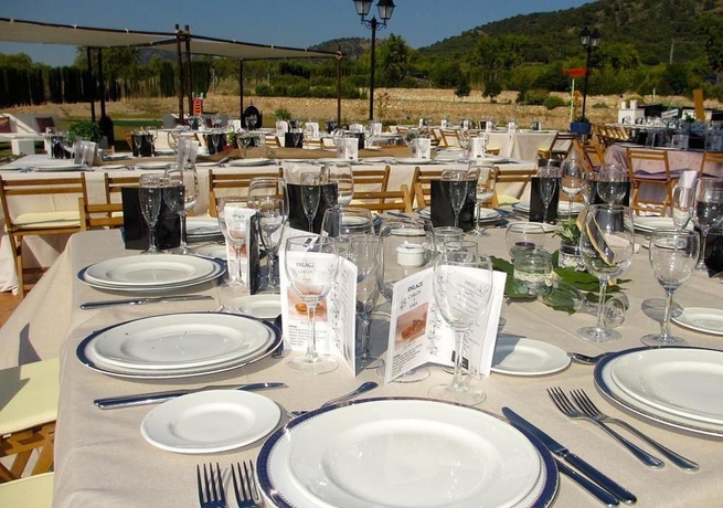 Imagen de los exteriores del Hotel Rural Castillo De Biar. Foto 9