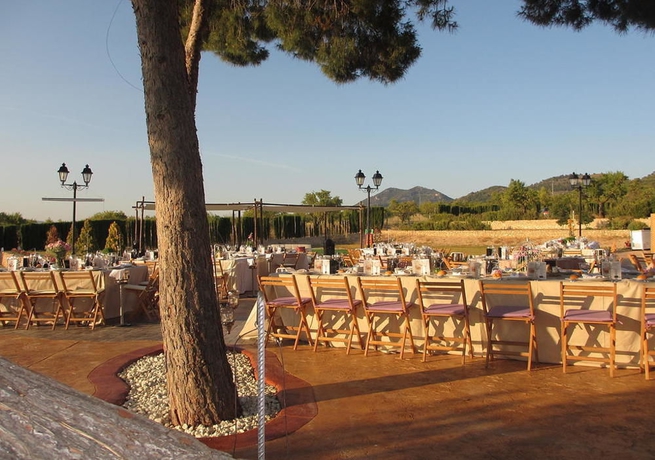 Imagen de los exteriores del Hotel Rural Castillo De Biar. Foto 11