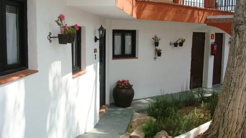 Imagen de la habitación del Hotel Rural Comarquinal Bioresort Penedès. Foto 8