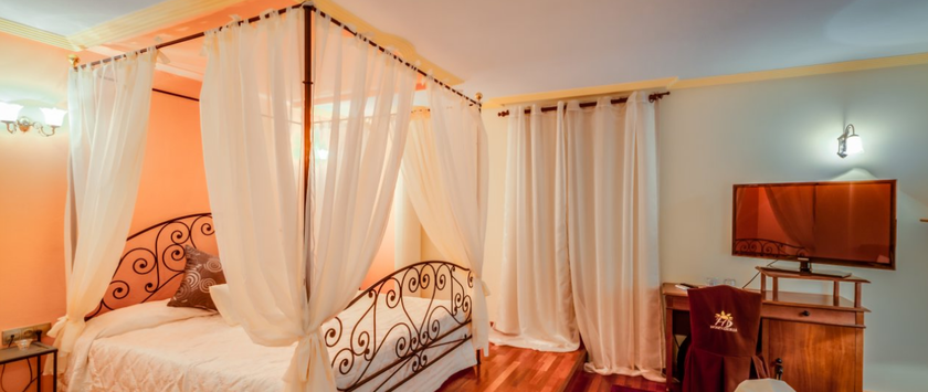 Imagen general del Hotel Rural Complejo Oro Verde. Foto 7