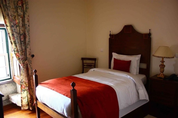 Imagen de la habitación del Hotel Rural Convento Nossa Senhora Do Carmo. Foto 5