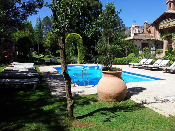 Imagen general del Hotel Rural Convento Santa María de la Sierra. Foto 4