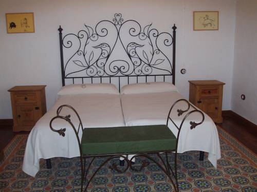 Imagen de la habitación del Hotel Rural Cortijo Los Monteros. Foto 5