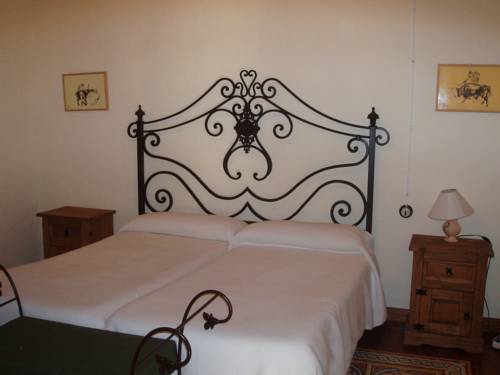 Imagen de la habitación del Hotel Rural Cortijo Los Monteros. Foto 8