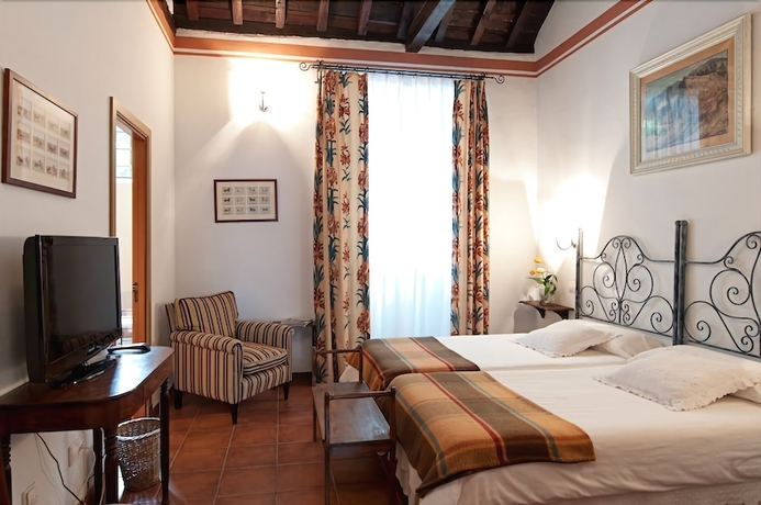 Imagen de la habitación del Hotel Rural Cortijo San Ignacio. Foto 8