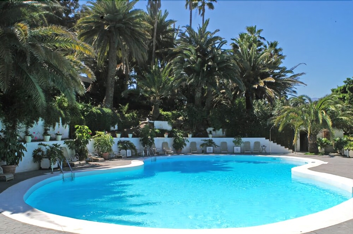 Imagen de la piscina del Hotel Rural Cortijo San Ignacio. Foto 18