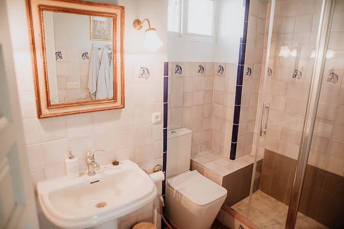 Imagen de la habitación del Hotel Rural Cortijo Santa Clara. Foto 3