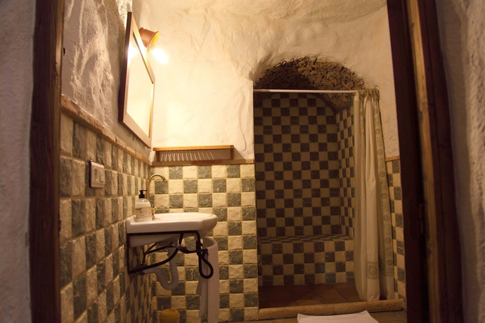 Imagen de la habitación del Hotel Rural Cuevas La Atalaya. Foto 3