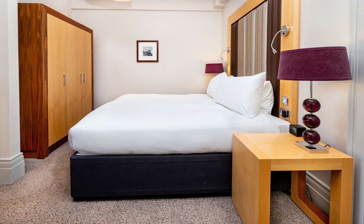 Imagen de la habitación del Hotel Rural Doubletree By Hilton Harrogate Majestic and Spa. Foto 19