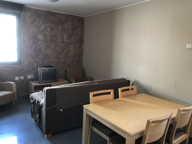 Imagen de la habitación del Hotel Rural El Castellet. Foto 9