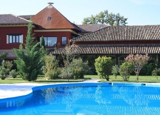 Imagen general del Hotel Rural El Mirlo Blanco. Foto 2