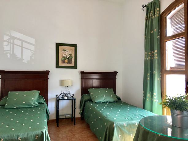 Imagen de la habitación del Hotel Rural El Olivo, La Puebla de los Infantes. Foto 10