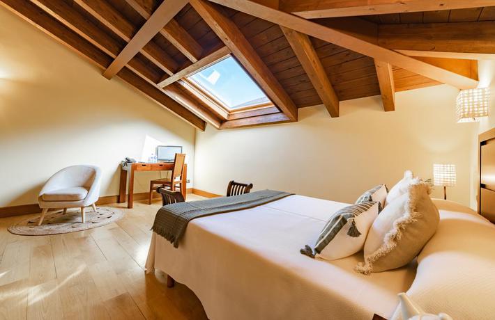 Imagen de la habitación del Hotel Rural El Pandal. Foto 13