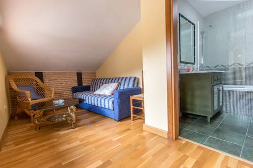Imagen de la habitación del Hotel Rural El Paraiso de Gredos. Foto 2