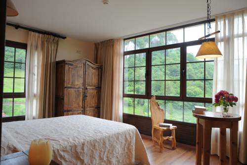 Imagen de la habitación del Hotel Rural El Quesar de Gamoneo. Foto 2