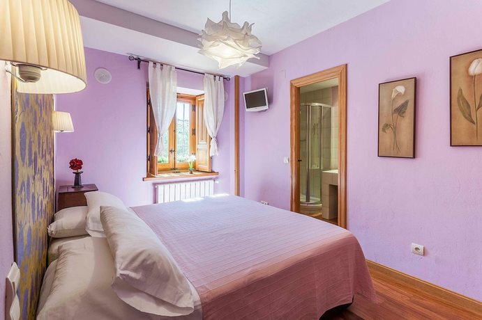 Imagen de la habitación del Hotel Rural El Torreón De Navacerrada. Foto 14