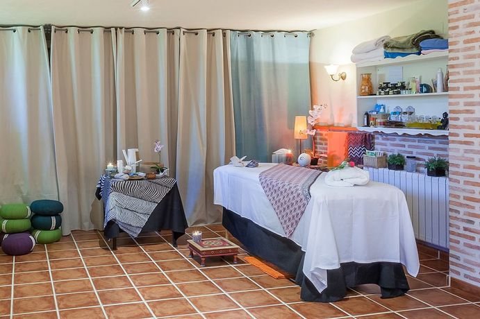 Imagen de los interiores del Hotel Rural El Torreón De Navacerrada. Foto 20