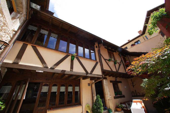 Imagen de los exteriores del Hotel Rural El Zaguán, LERMA. Foto 5