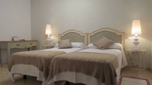 Imagen de la habitación del Hotel Rural Eloy. Foto 2