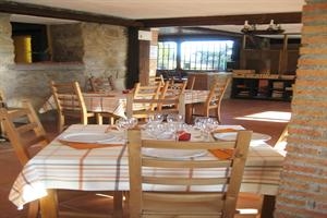 Imagen del bar/restaurante del Hotel Rural Eras Del Poeta. Foto 17