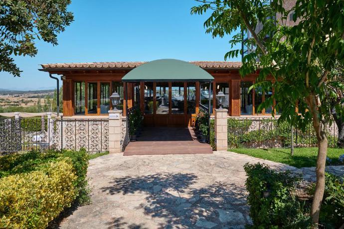 Imagen de los exteriores del Hotel Rural Es Figueral Nou and Spa - Adults Only +12. Foto 9