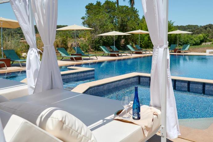 Imagen de la piscina del Hotel Rural Es Figueral Nou and Spa - Adults Only +12. Foto 16