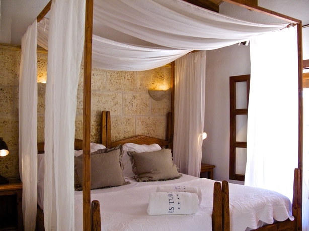 Imagen de la habitación del Hotel Rural Es Turó. Foto 10