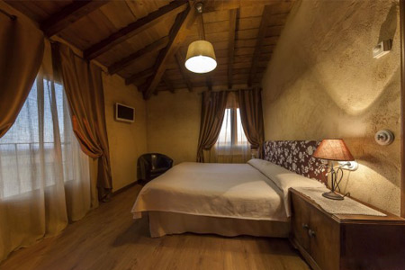 Imagen de la habitación del Hotel Rural Faenas Camperas. Foto 4