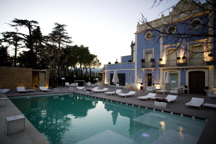 Imagen de la piscina del Hotel Rural Ferrero. Foto 19