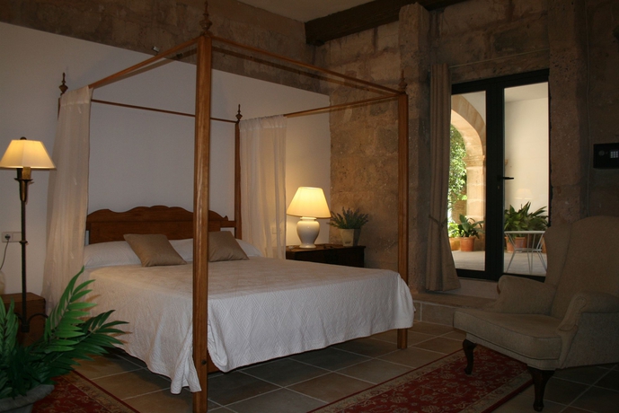 Imagen de la habitación del Hotel Rural Finca Son Pont. Foto 2