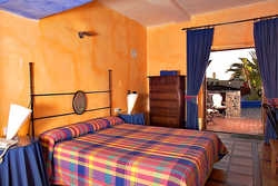 Imagen de la habitación del Hotel Rural Finca de las Salinas. Foto 12