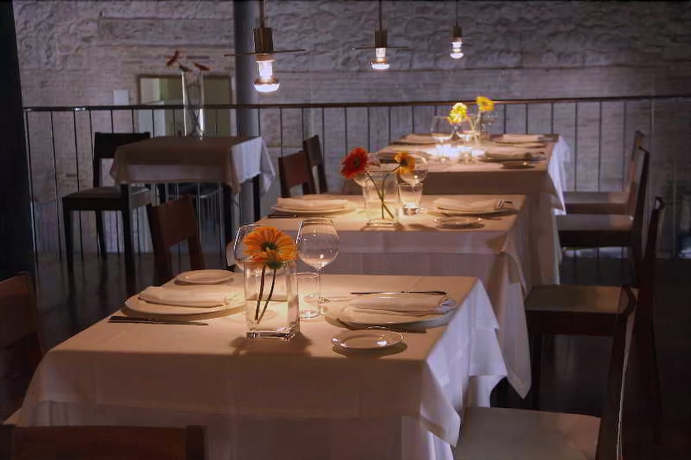 Imagen del bar/restaurante del Hotel Rural Fuente Aceña Boutique. Foto 3