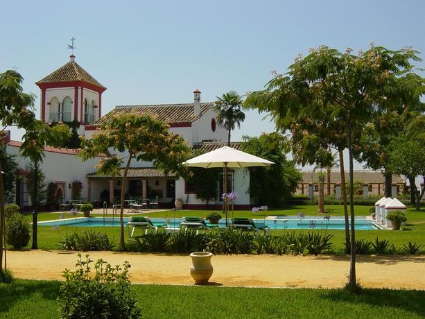 Imagen de los exteriores del Hotel Rural HACIENDA DE ORAN. Foto 10